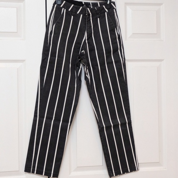 Volcom striped crop ankle pants, 24. G - Picture 4 of 14